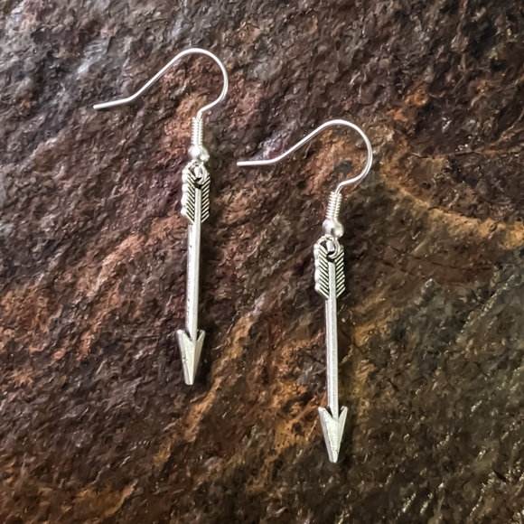 925 Sterling Silver Straight Arrow Earrings - Picture 2 of 3
